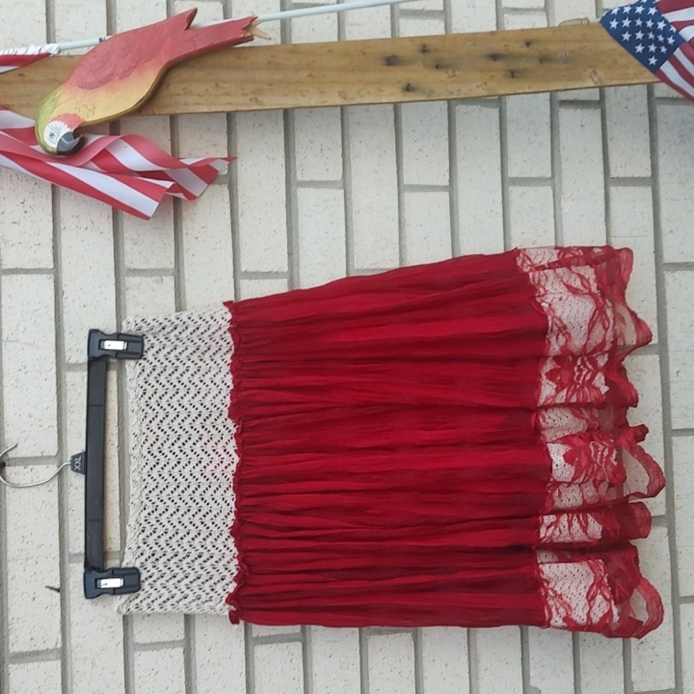 Red/White Skirt